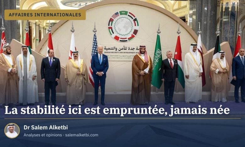La stabilité ici est empruntée, jamais née