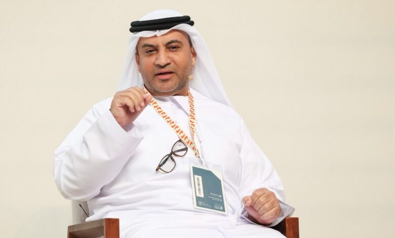 الدكتور سالم الكتبي في جلسة «الإمارات في الأزمات تصنع المعجزات»